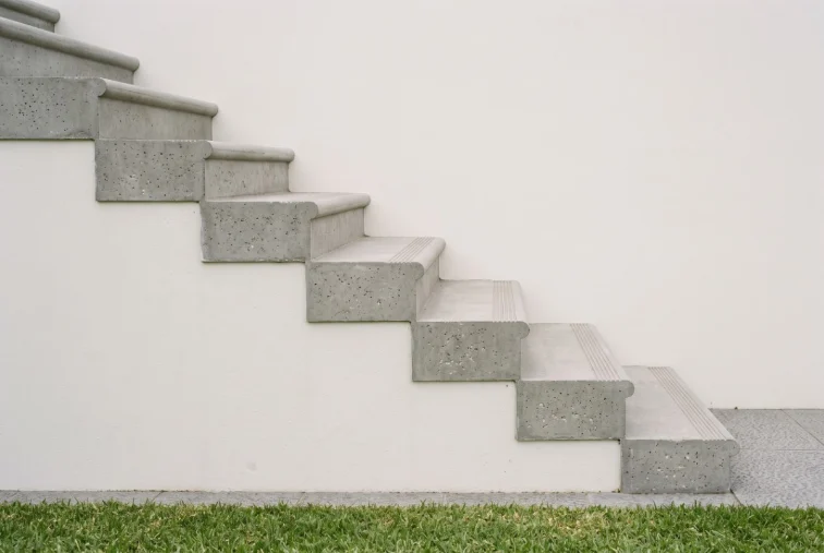 Consistent risers, concrete steps in Launceston